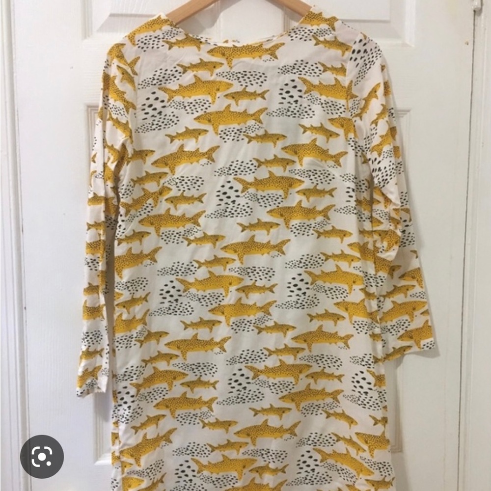 ISO- Do not buy!! looking 4 2X Bon Luck or Sharks-dress, magic suit,coveralls.